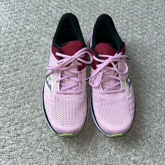 SAUCONY | size 10 sneakers - Picture 2 of 15